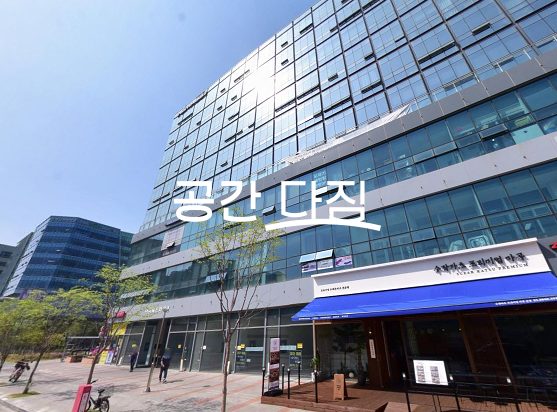 서울 강서구 마곡동 전용 약 19.26평 투자 가능한 조망권이 끝내주는 상가 사무실 입니다. 실입주는 협의 월세 매물번호 12103 사진 1