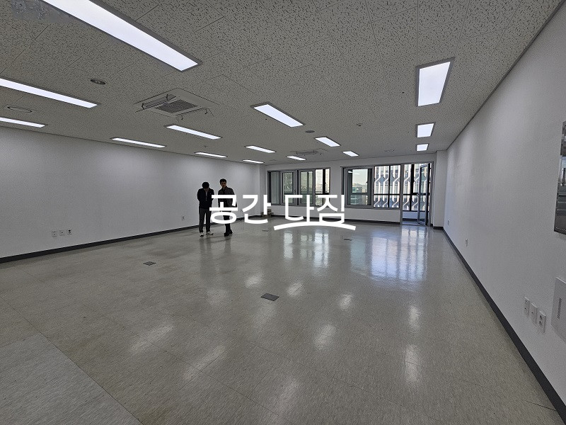 서울 강서구 마곡동 마곡나루역 사무실 임대 (프라이빗타워 1차) 월세 매물번호 12700 사진 1